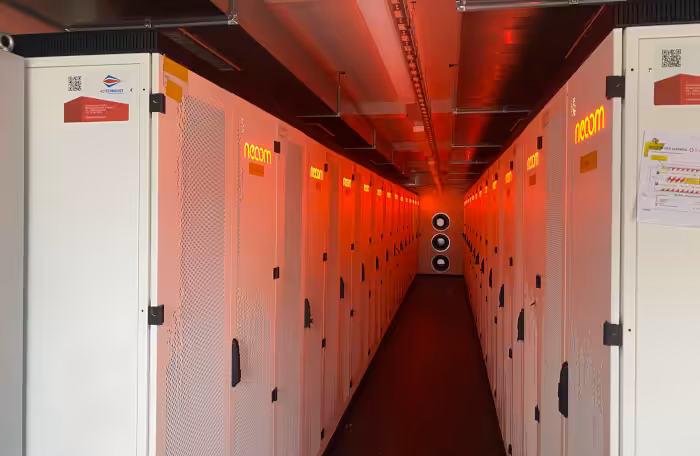 Indoor Batteriespeicher BLOKK 2.5MW Leistung